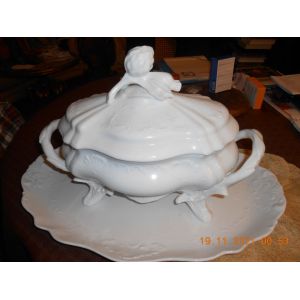 Soupi&egrave;re En Porcelaine Blanche De Limoges - Occasion
