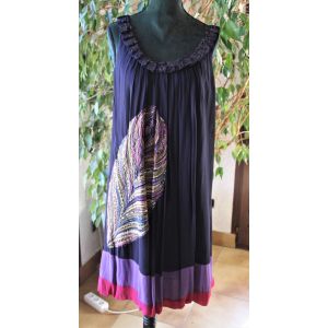Robe Renè Derhy Avec Splendides Motif Et Encolure Pailletèes Sur Fond Marine Et Bas Fuchsia/Parme.Taille Étiquetèe: M. - Occasion