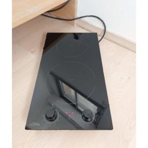 INDUCTION PLAQUE 2 FOYERS A ENCASTRER VALBERG SECURITE POUR CUISINER PRATIQUE RAPIDE PUISSANCE MODULABLE TEMOIN ROUGE CHALEUR TABLE DE CUISSON PREPARER REPAS CUISINE - Occasion