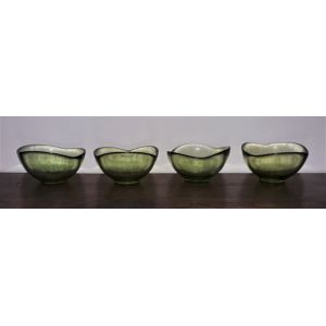Lot De 4 Bols / Coupes / Saladiers En Pyrex À Bords Ondulés - Vintage - Ø 16 Cm - H.9,5 Cm - Occasion