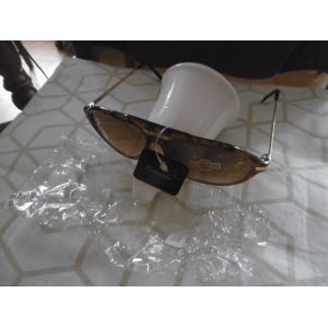 Lunette De Soleil Monture Marron Et Doré Taille Unique Verres Ovales Protection Uv 400 Farbel 107 - Occasion