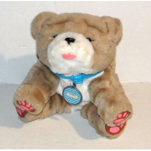 chien ou chiot peluche interactive little live pet my kissing puppy 24cm - Occasion