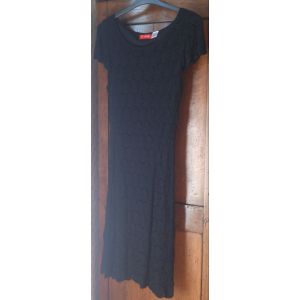Robe René Derhy T.44 Dentelle Noire Fait Main Manches Courtes - Occasion