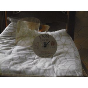 horloge pendulette forme CD fond argenté signe CANCER - Occasion