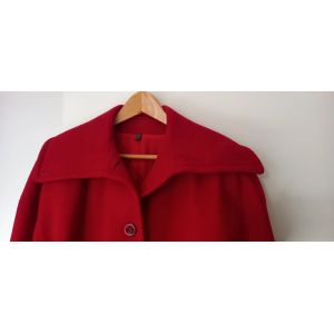 Tr&egrave;s Beau Manteau Rouge, Mi-Long - 80% Laine - Occasion