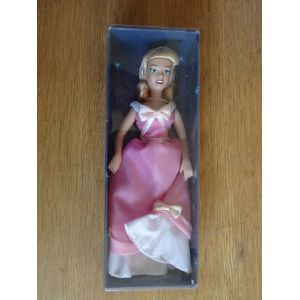 Poupée Porcelaine Disney Cendrillon En Robe Rose - Occasion