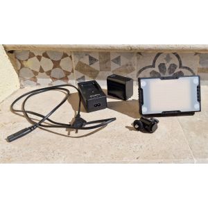 Torche Led 30W - CINEROID LM200 - Occasion