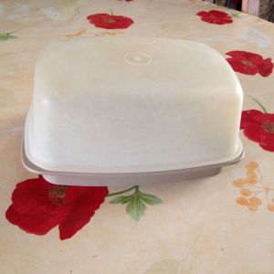 Boite A Volaille Tupperware Vintage - Occasion