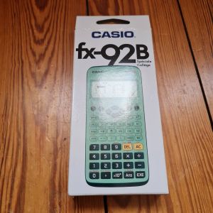 Calculatrice casio speciale college fx92 B - Occasion