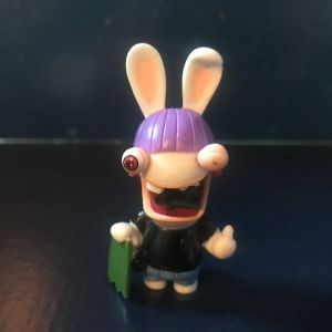 Figurine Lapin Crétin Qui Fait Du Skate - Série Les Lapins Crétins Envahissent Le Sport (Ubisoft 2007) - Occasion