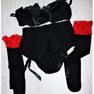 Ensemble De Lingerie Vintage Taille -46 - Occasion