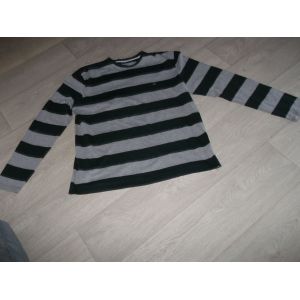 Tee Shirt Eden Park Gris Et Noir Écusson Manches Longues Xxl Be - Occasion