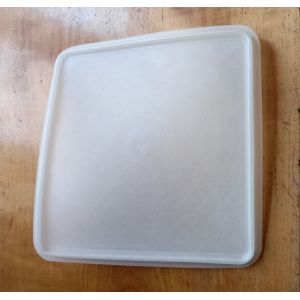 Couvercle Tupperware Carr&eacute; Ref 515-9 - Opaque ,Blanc - Ann&eacute;es 70/80 - Mesures Int&eacute;rieures 24,4x24,4cm Env. - Tupperware - Occasion