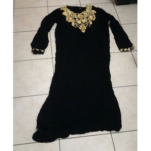 Djellaba Noire Motifs Dorés Taille 40-42 Ou Taille M.. - Occasion