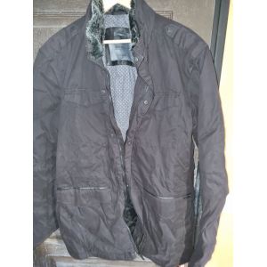 Veste Noir Clair Rembouré De Marque Bonobo - Occasion