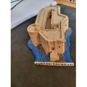 Le Taureau - Forteresse Vauban, Baie De Morlaix En R&eacute;sine. - Occasion