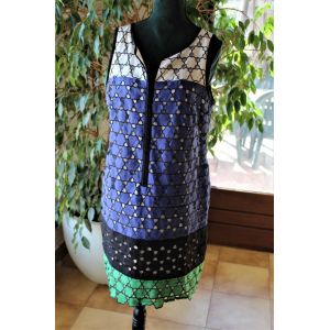 Belle Robe Renè Derhy Au Tissu Ajourè À 4 Couleurs Avec Doublure Écrue.Taille Étiquetèe:M. - Occasion
