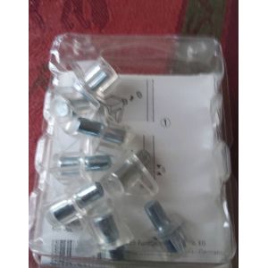 Lot de 8 taquets avec tige de 5mm de diam&egrave;tre - Occasion