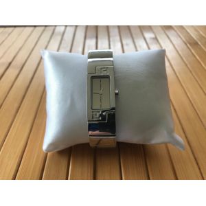 Montre Ted Lapidus Cadran Matière Acier Système Quartz Pile - Occasion