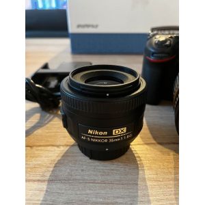 Nikon D7200 24 mpix + Objectif Nikon Nikkor - 35 mm - f/1.8 G AF-S DX + Objectif Nikon F - Tamron SP AF 17-50mm f/2,8 XR - Occasion