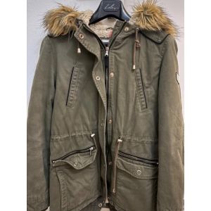 Manteau Pimkie Comportant Plusieurs Poches Et Une Capuche &Agrave; Fourrure - Occasion