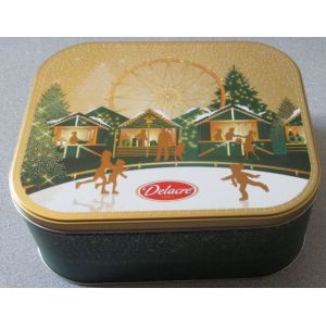 Grande Boite Métallique Delacre Verte Et Dorée-Couvercle Avec Décor Festif De Boutiques Cadeaux, Patineurs, Sapins Et Grande Roue-25x21.5x9.5cm-Vendue Vide - Occasion