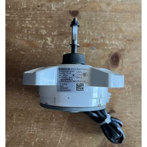 Moteur Ventilateur Climatisation TOSHIBA DC 40-340V 43W 1050rpm &iquest; Groupe Ext&eacute;rieur &iquest; Occasion Test&eacute; - Occasion