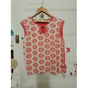 Top Blanc Motifs Roses 44 Xxl G&eacute;rard Pasquier. - Occasion