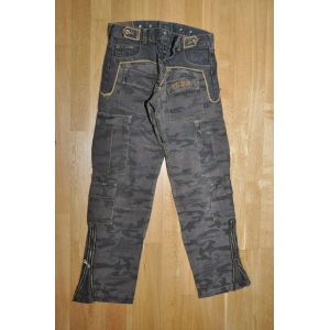 Jean Camouflage Tbe 41 Marque The One Tbe Taille 41 Cm Longueur Totale 102 Cm Entre Jambe 81 Cm Largueur En Bas Du Pantalon 19.5 Cm - Occasion