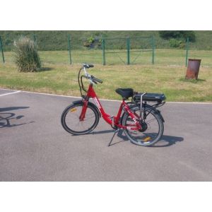 Vélo Assistance Électrique Femme Néomouv Carlina Cerise - Occasion