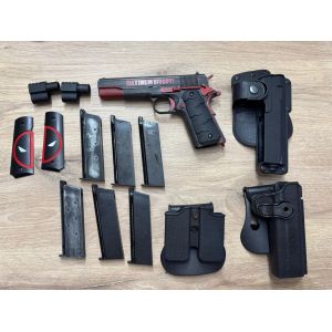 Colt 1911 Edition Deadpool Tout Neuf 6 Chargeurs Plaquettes De Crosse Rubber 2 Compensateurs Porte Chargeur Rigide Pour Ceinture Ou Gilet Imi Holster De Rétention Ouvertfobus Holster De Rétention Imi - Occasion