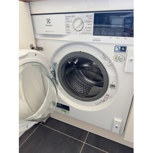 LAVE LINGE ELECTROLUX ENCASTRABLE 8kg - Occasion