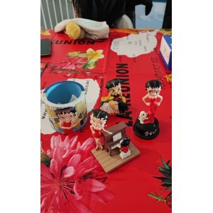 Lot 4 Figurines Betty Boop - Occasion