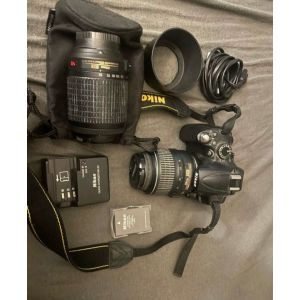 Nikon D5000 12.3 mpix + Objectif 18-55mm + Objectif 55-200 mm + Accessoires - Occasion