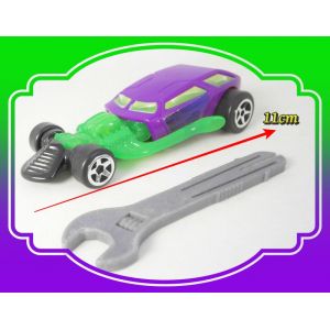 S&eacute;rie hot wheels : dragster violet et vert - Happy meal - Mcdo 2010 - Occasion