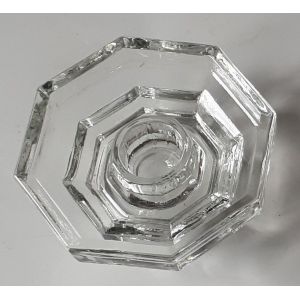 Bougeoir/Porte Bougie en verre et en forme de vasque octogone pos&eacute;e sur pied-mod&egrave;le vintage de chez Avon-hauteur 3.5cm, largeur 8cm pour un diam&egrave;tre de bougie de 2 &agrave; 2.5cm - Occasion