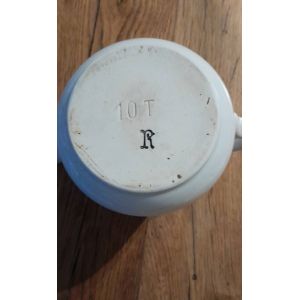 Cafetière Ancienne En Porcelaine - Occasion