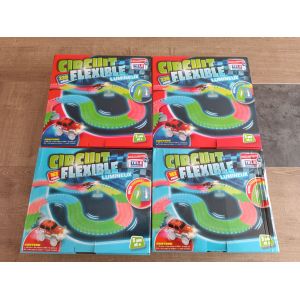 4 Boites De Circuit Flexible Et Lumineux / Circuit De Voitures Dont Les Rails Se Tordent &Agrave; Volont&eacute; Et S Illuminent - Occasion