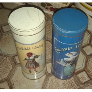 2 Bo&icirc;tes Herm&eacute;tiques, Alimentaires Rondes Hautes En M&eacute;tal - Imagerie Chicor&eacute;e Leroux - Reproductions D Anciennes Illustrations ,Ann&eacute;es 2000 - 22.5cm De Hauteur ,08cm De Diam&egrave;tre - Bleue Et Beige - Occasion