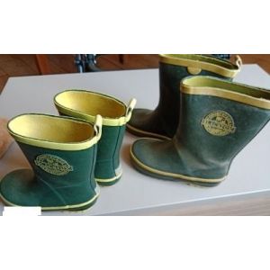 2 Paires De Bottes Enfant Blackfox Tailles 22,5 Et 25 - Occasion