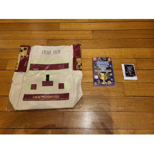 Nintendo World Championships : Nes Edition (Version Japonaise) + Sac Bandoulière Famicom + Standee Acrylique Nintendo Switch - Occasion