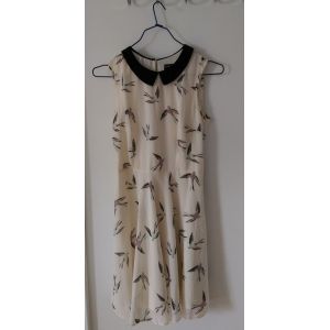 Robe Courte Dorothy Perkins Hirondelles Col Claudine - Occasion
