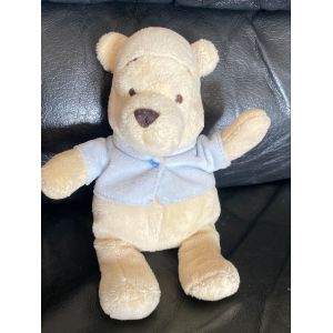 DOUDOU WINNIE L'OURSON BLANC CR&Eacute;ME PULL BLEU DISNEY 19CM - Occasion