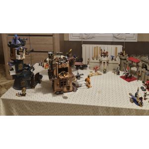 Lot Playmobil : Ensemble ch&acirc;teau-fort et guerriers&hellip; Compos&eacute; de plusieurs lots - Occasion