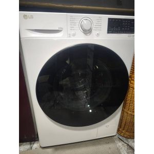 Bonjour, Je vends un lave linge sechant LG mod&egrave;le F864V8WR (8 kilos). Elle n'a pas &eacute;t&eacute; utilis&eacute;e plus d'une fois par mois . Elle est en excellent &eacute;tat. - Occasion