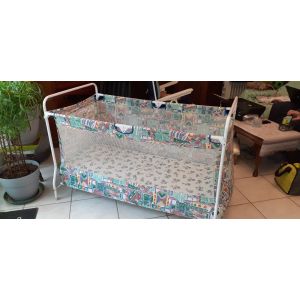 Vend Lit Pliant Bb/Enfant En Toile + Matelas D'appoint Pliant Aussi. - Occasion