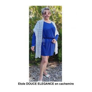 Etole "Douce Elegance" En Cachemire Fait Main Au Crochet - Occasion