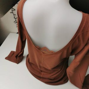 T-Shirt Manches Longues Marron Clair ¿ Dos Décolleté Avec Broderie Élégante Manches Longues - Occasion