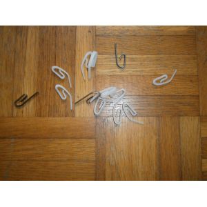 crochets ruflette pour rideaux en métal (18) ou en plastique (17) - Occasion