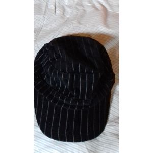 Casquette Noire À Rauyures Grises Fille Style Gavroche - Occasion